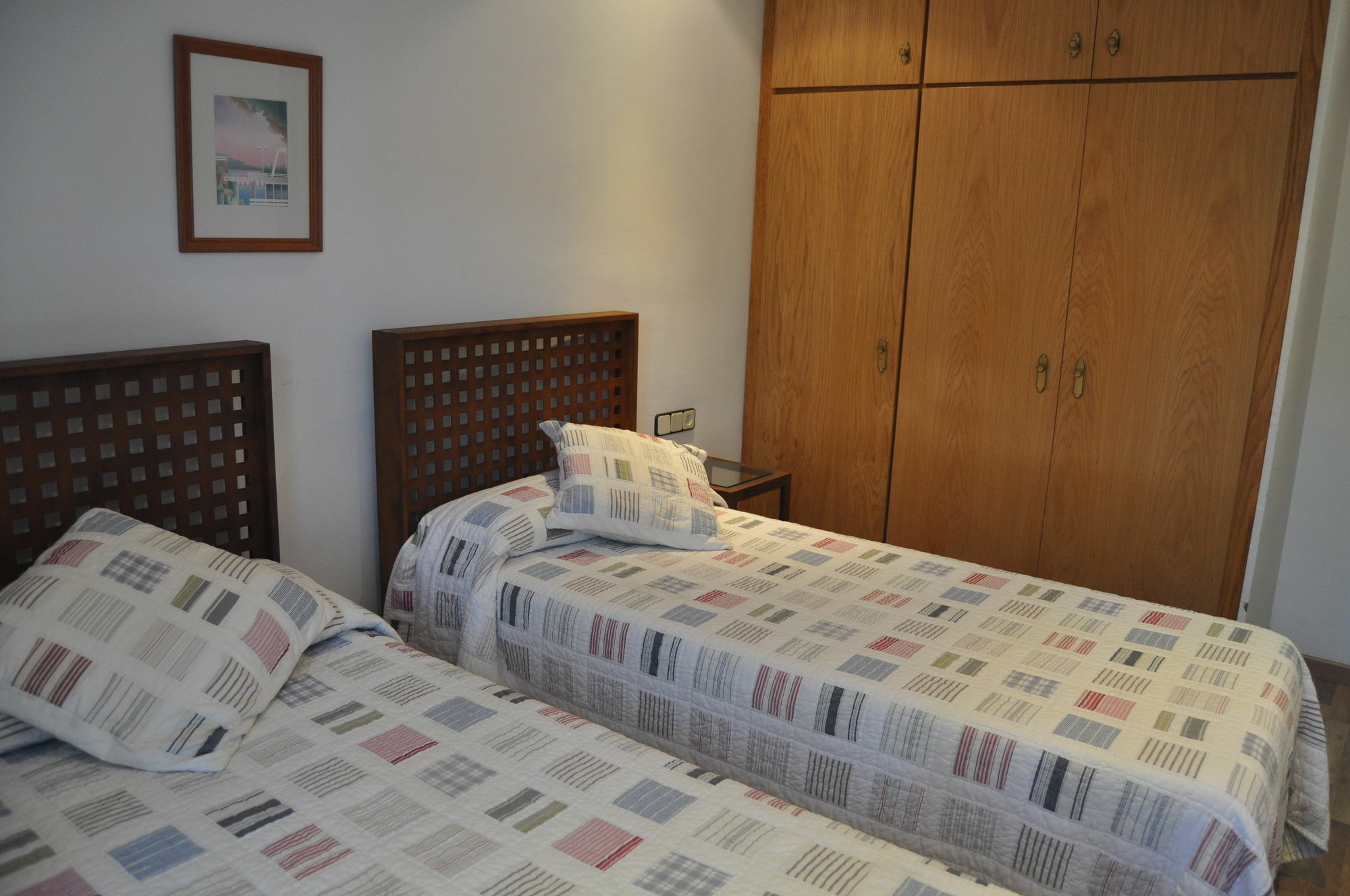 Girona Apartments Esterno foto